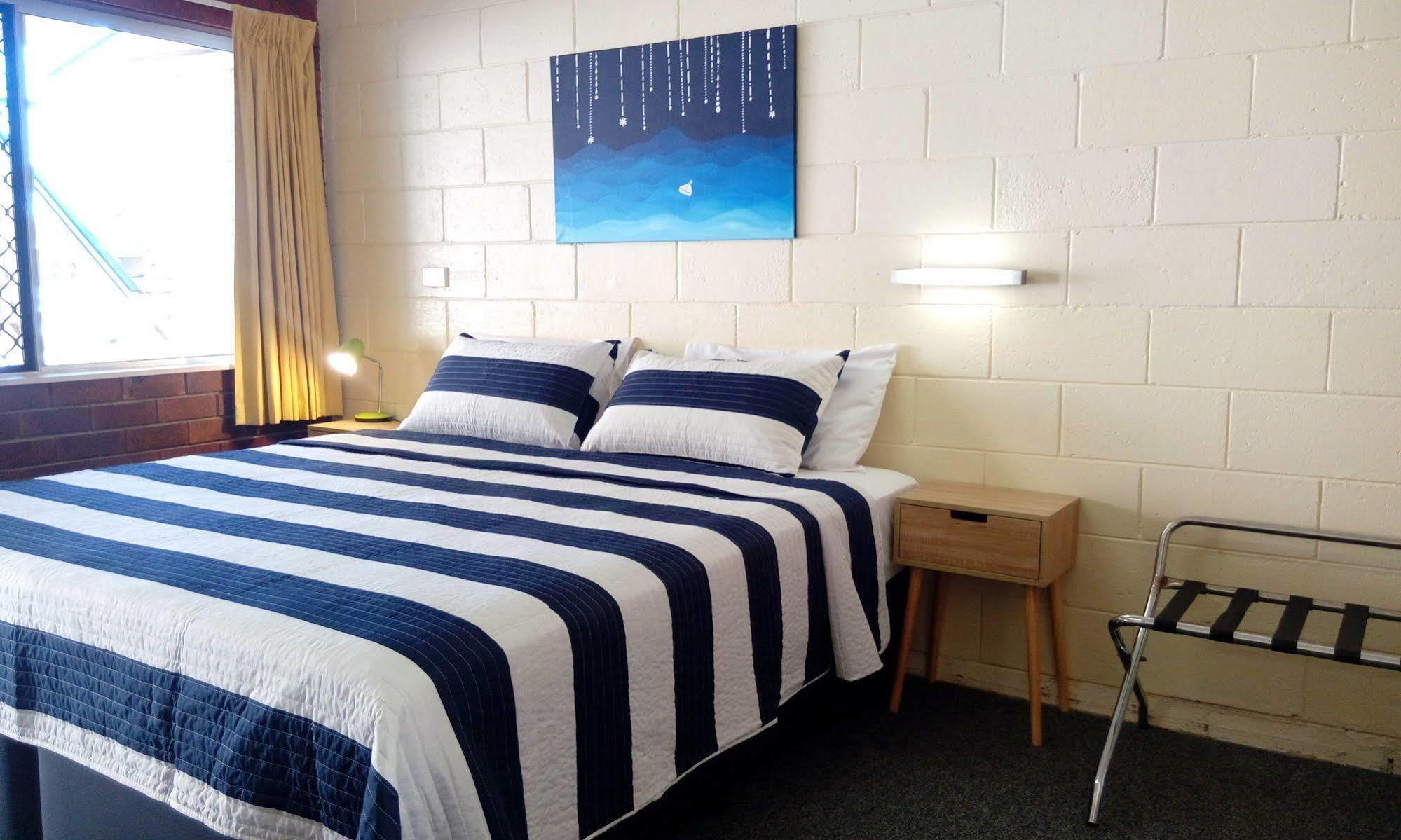 Sail Inn Motel Yeppoon Bagian luar foto